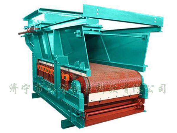 帶式（甲帶）給料機具有運行平穩(wěn)、節(jié)能、環(huán)保等優(yōu)點